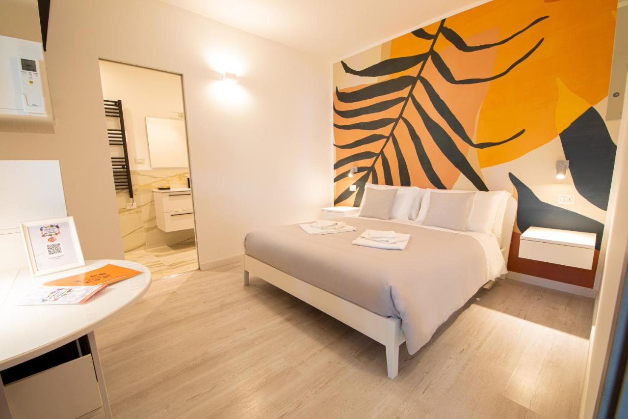Resilienza Tropical Apartments & Room ปอร์โต ซันเตลปีดิโอ ภายนอก รูปภาพ