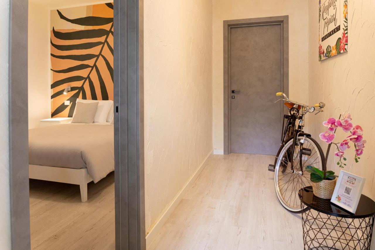 Resilienza Tropical Apartments & Room ปอร์โต ซันเตลปีดิโอ ภายนอก รูปภาพ